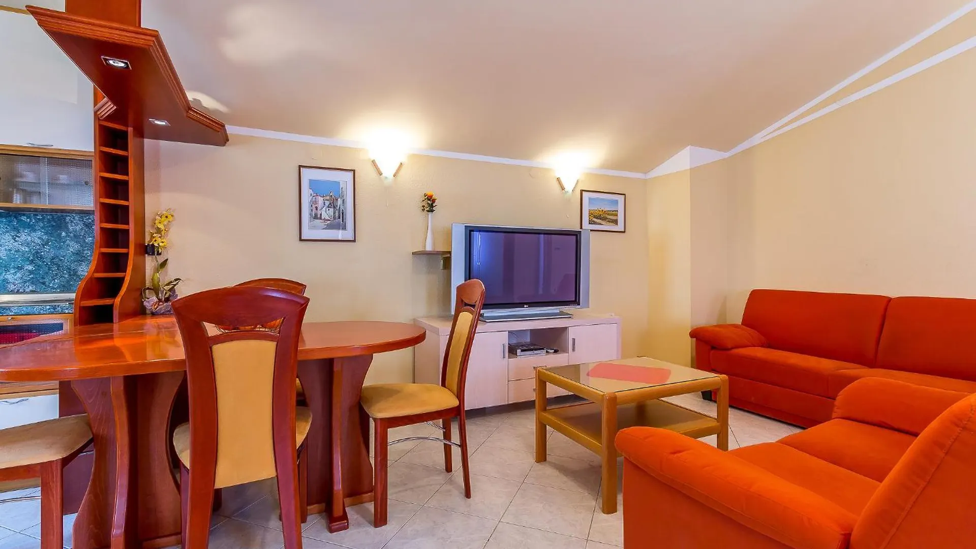 Apartment Sara ميدولين
