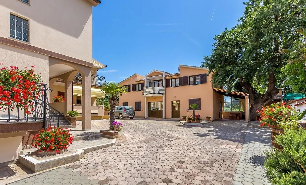 Apartment Sara ميدولين 0*,  كرواتيا